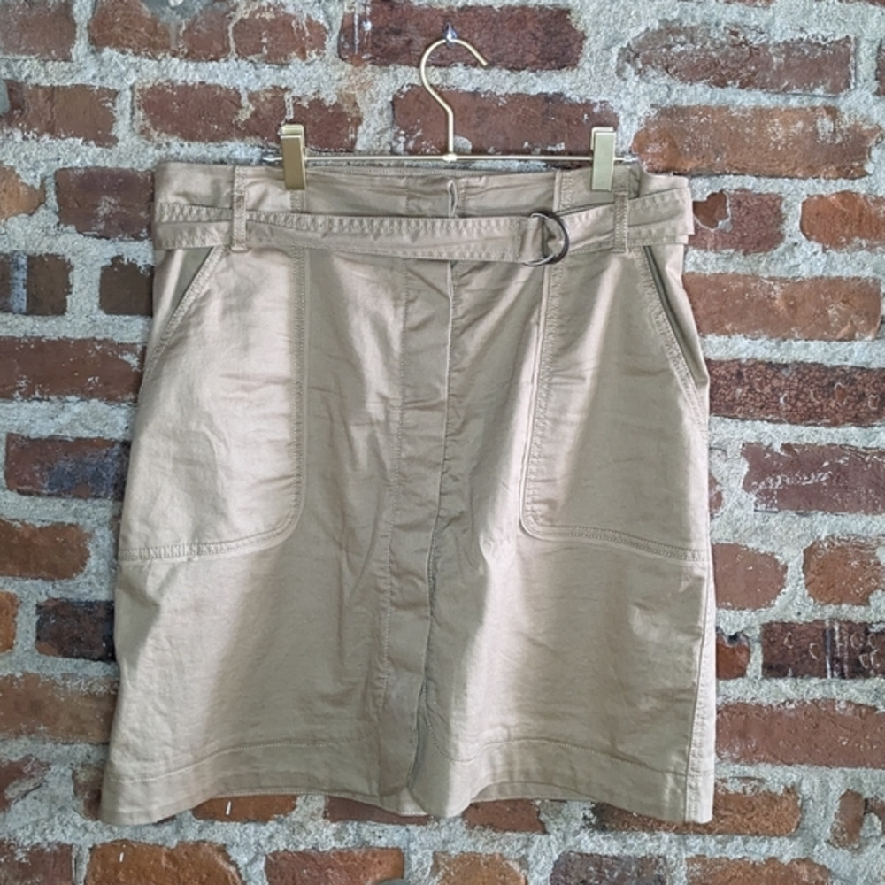Loft Size 12 Khaki Skirt w/ Button Enclosure‎ & Belt